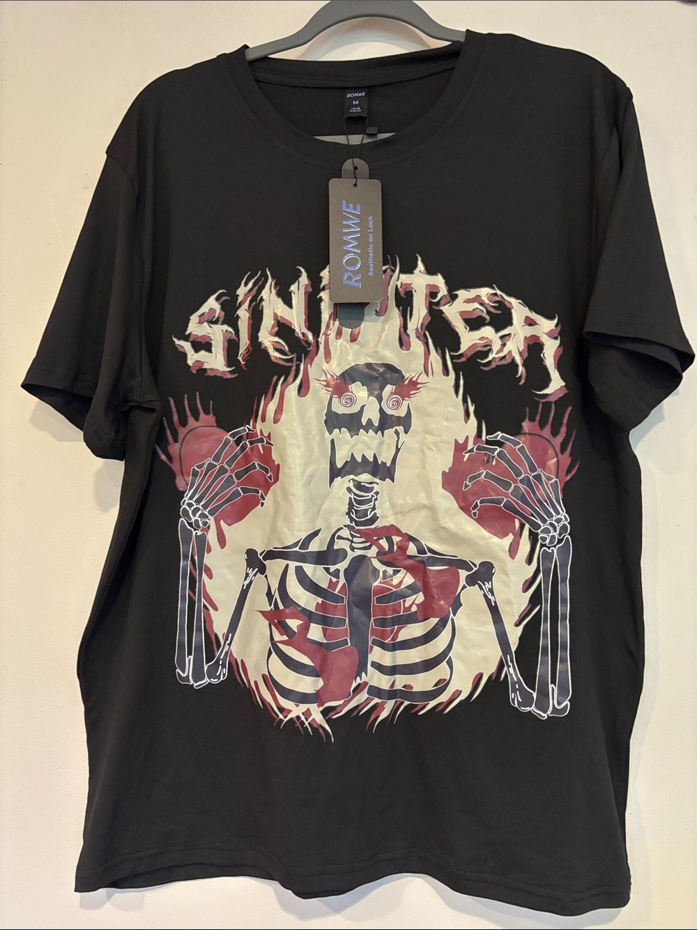 ROMWE Black Short-Sleeve Tee with Skeleton Flame Graphic